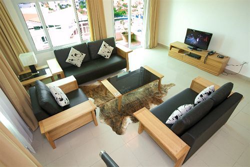 Simpson Bay Suites Exteriör bild